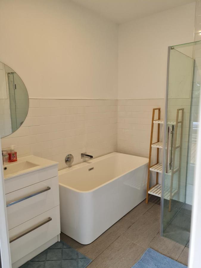 Homestay J&l Boarding House Hamilton
